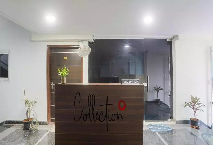 ホテル Collection O Svs Grand Guest House