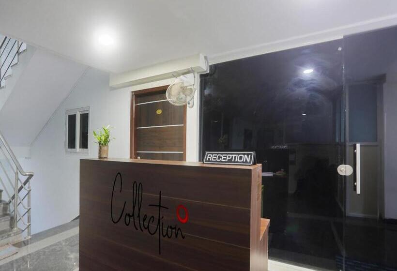 בית מלון כפרי Collection O Svs Grand Guest House