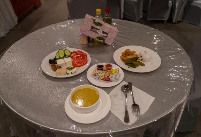 فندق Elaf Qinwan