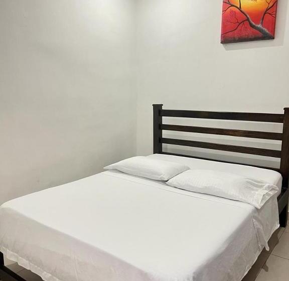 هتل Felix Monteria