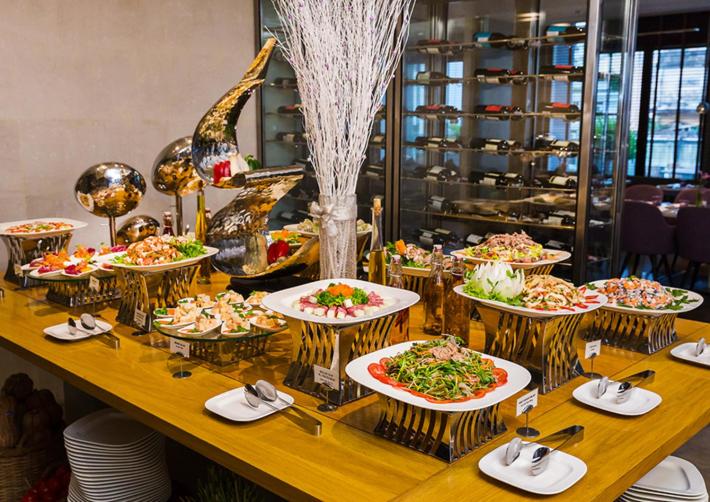 هتل Khách Sạn Bạch Dương 56 Trương Công Giai