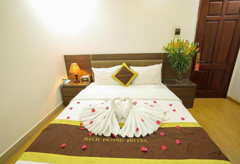 هتل Khách Sạn Bạch Dương 56 Trương Công Giai