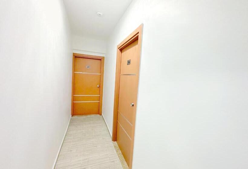 בית מלון כפרי Menesa