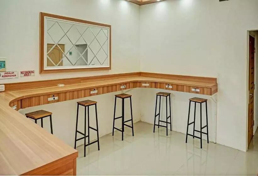ホテル Oyo 93187 Kusuma Residence Syariah