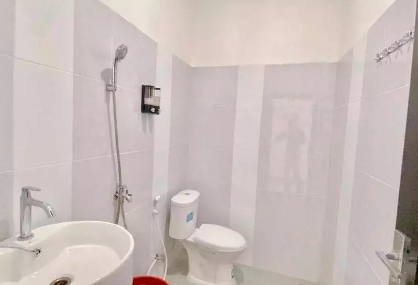 Majatalo Amadeo Guest House