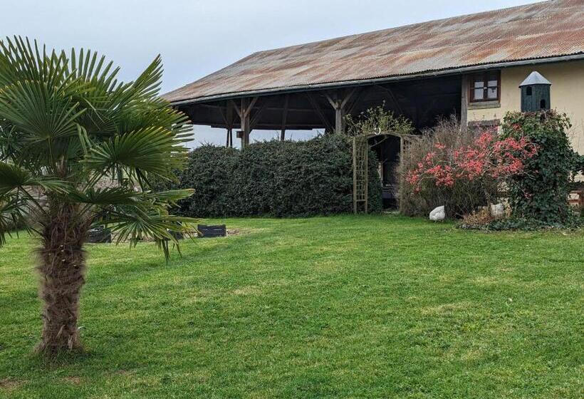 بنسيون Guestroom Bouges Le Château, 1 Pièce, 3 Personnes   Fr 1 591 536