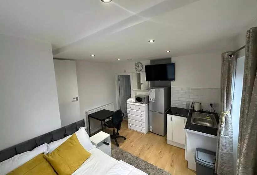 ペンション Keedonwood Road Bromley, Rooms With Free Wifi