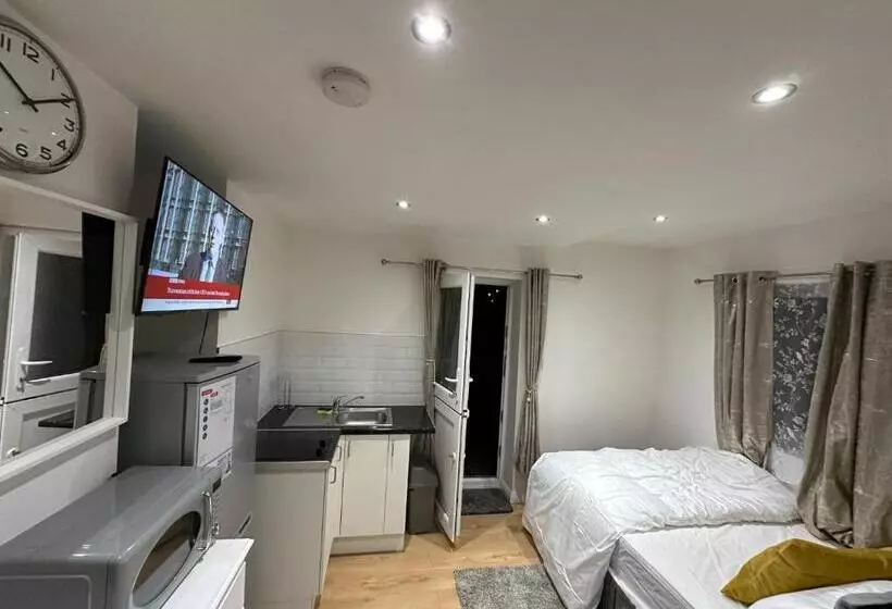 ペンション Keedonwood Road Bromley, Rooms With Free Wifi