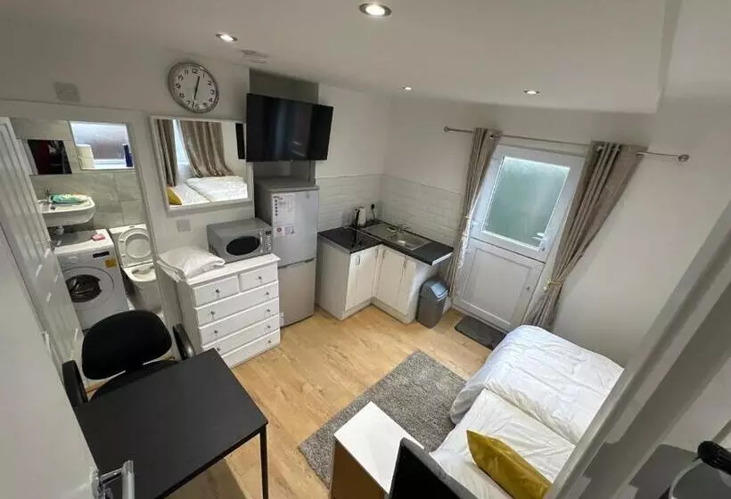 ペンション Keedonwood Road Bromley, Rooms With Free Wifi