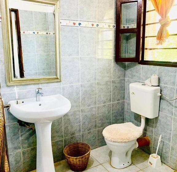 پانسیون Nyumba Malkia At Tembo Village