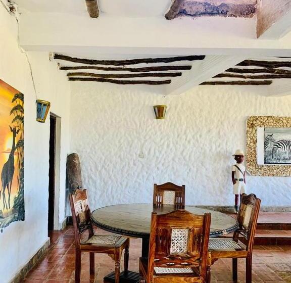 پانسیون Nyumba Malkia At Tembo Village