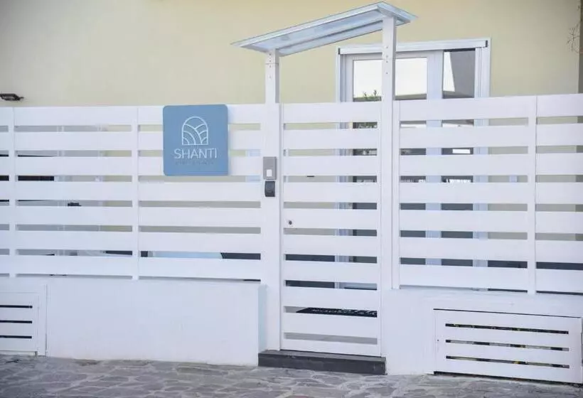 ペンション Shanti Rooms & Apartments Risorgimento