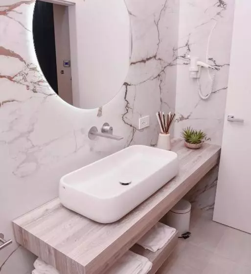 ペンション Shanti Rooms & Apartments Risorgimento