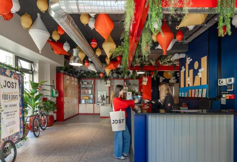 Jost Hostel Le Havre Centre Gare