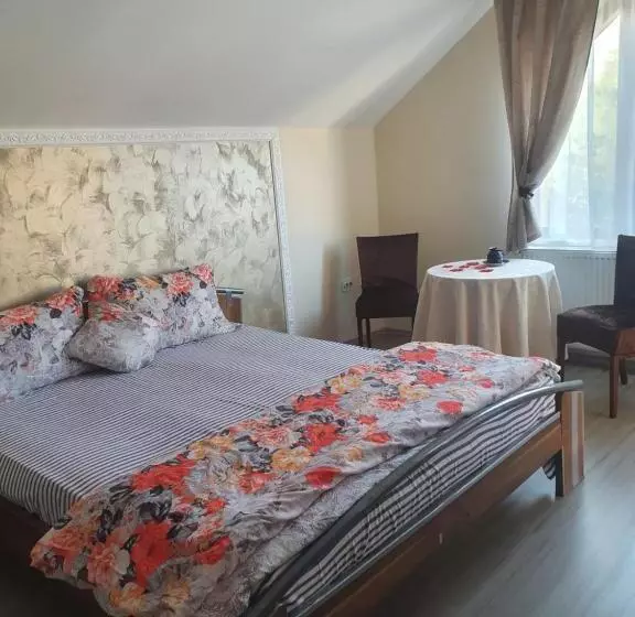 Aamiaismajoitus (B&B) Casa Ana Maria