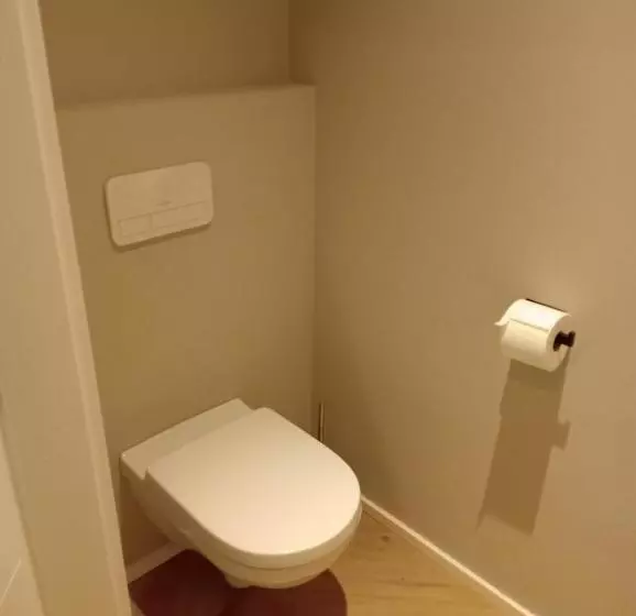 Aamiaismajoitus (B&B) Dionbulles & Dionlodge Guesthouse, Private Wellness Pool In Option