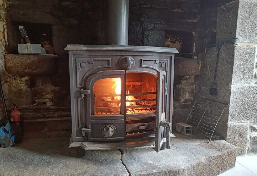 ベッドアンドブレックファースト Maison La Motte