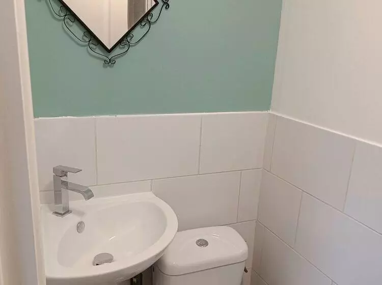 ベッドアンドブレックファースト Maison La Motte