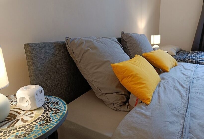 ベッドアンドブレックファースト Maison La Motte