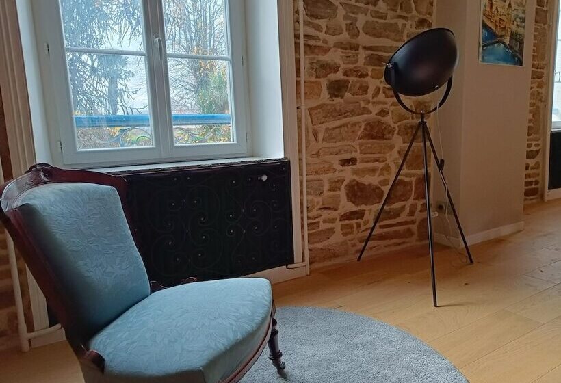 ベッドアンドブレックファースト Maison La Motte