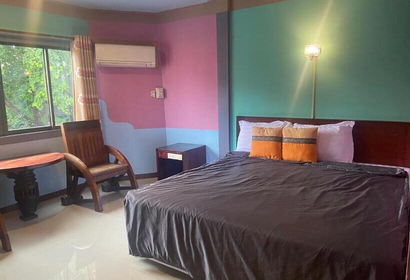 Отель โรงแรมมวกเหล็กเกสท์อินท์