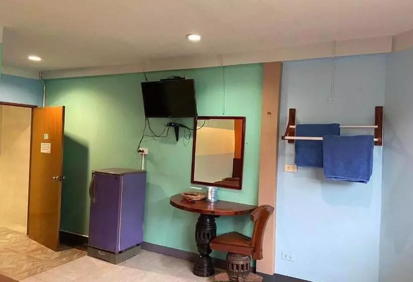 Hotelli โรงแรมมวกเหล็กเกสท์อินท์