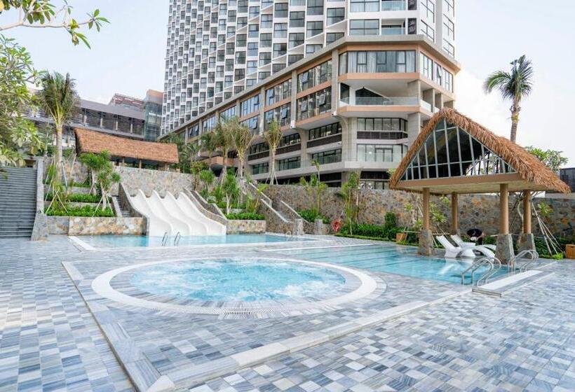 Hotel Apec Mandala Mũi Né