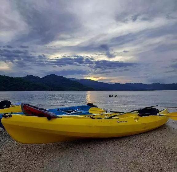 ホテル Bioluminiscencia Hostel Tours   North