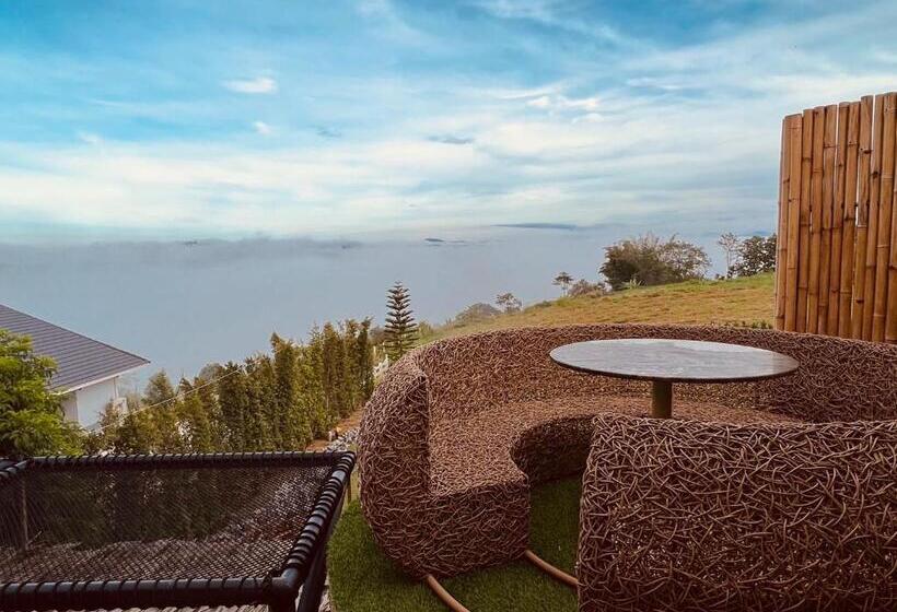 בית מלון כפרי Cirrus Valley Hill Resort