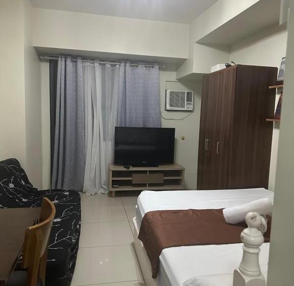 Hotelli Edward S Bed 2