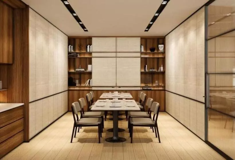 Hotelli Fairfield By Marriott Cebu Mandaue City