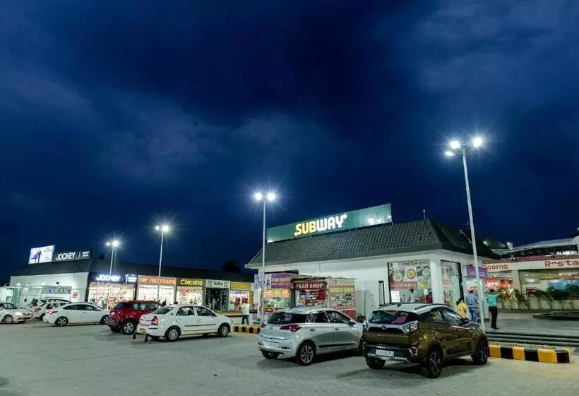 ホテル Highway King Shahpura