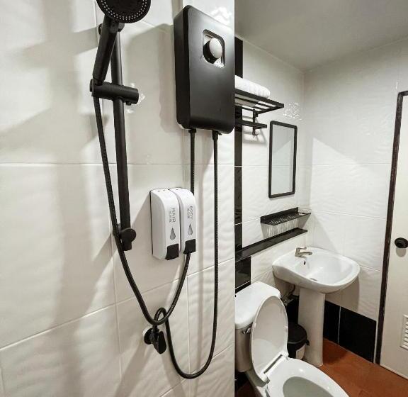 Hotelli Kefir Phuket