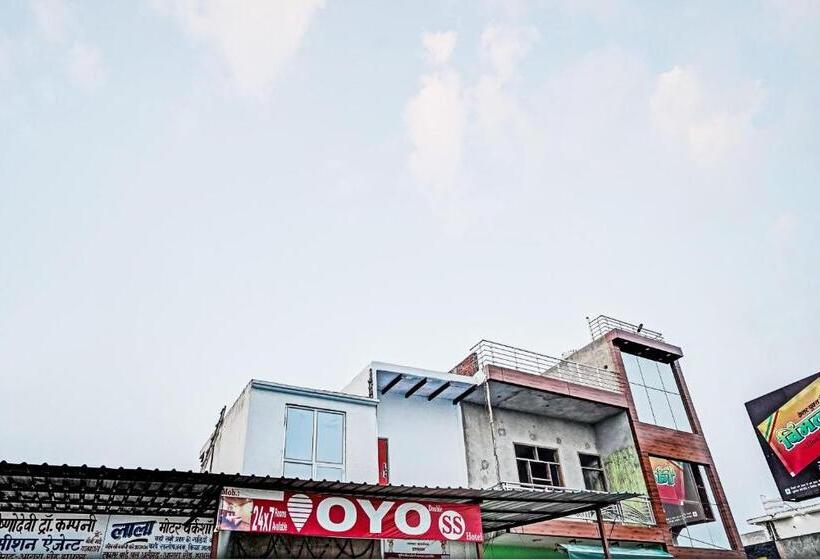 Hotell Oyo Double Ss