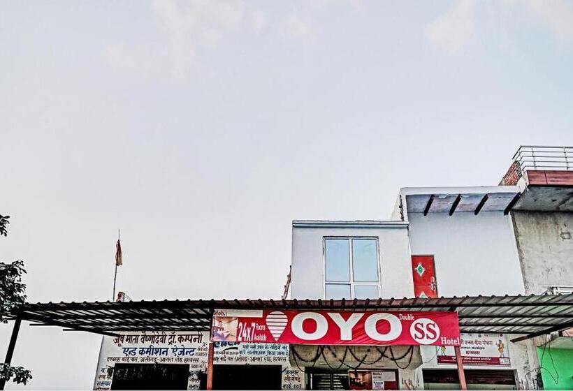 Hotell Oyo Double Ss