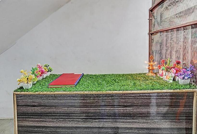 Hotell Oyo Double Ss