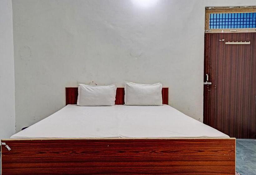 Hotell Oyo Double Ss