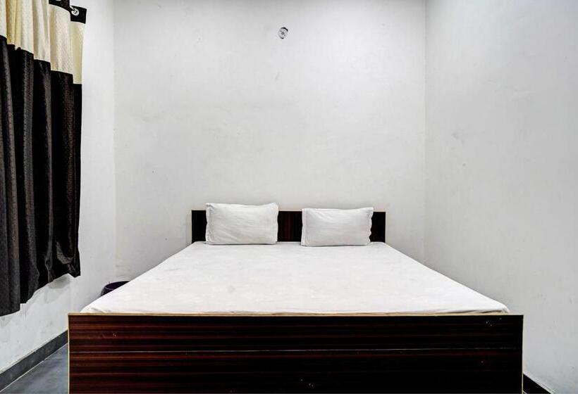 Hotell Oyo Double Ss