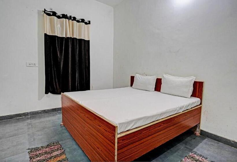 Hotell Oyo Double Ss