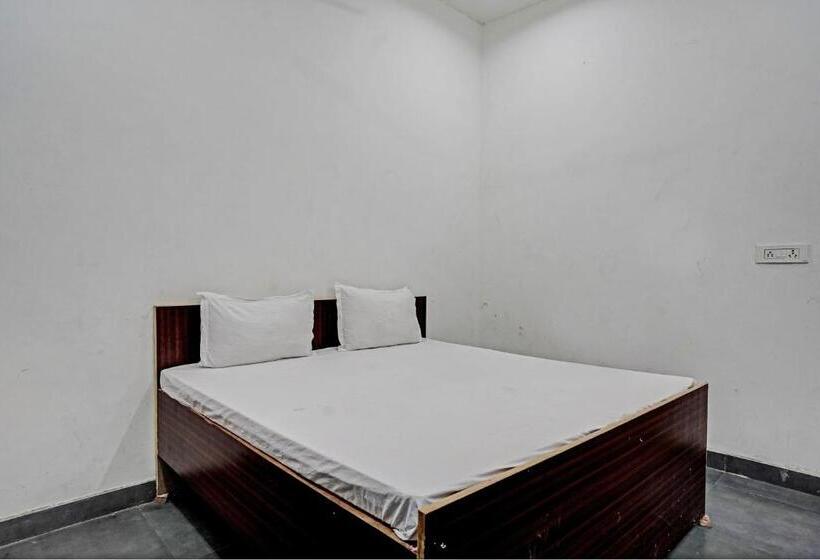 Hotell Oyo Double Ss