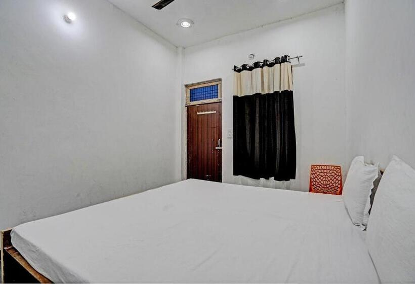 Hotell Oyo Double Ss