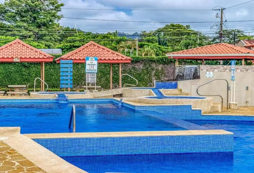 Hotelli Paradise C 43