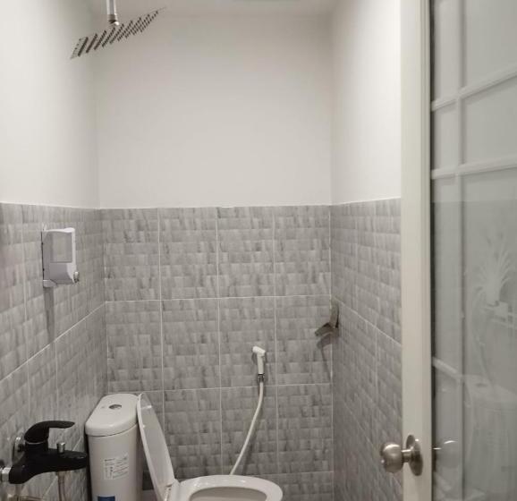 Kareem Syariah Hostel Bukittinggi