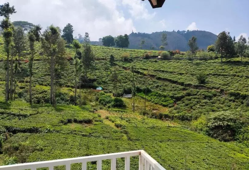 ペンション Cloud & Mist Inn, Kotagiri By Lexstays