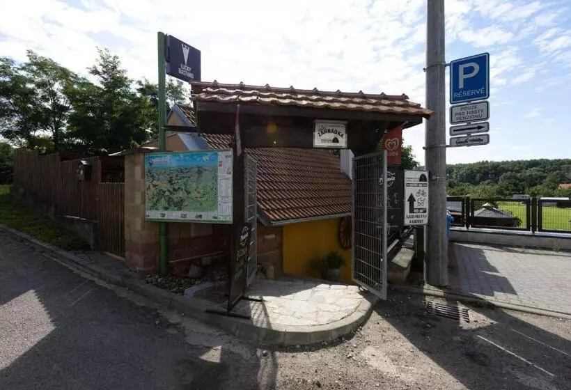 ペンション Penzion černý Sklep