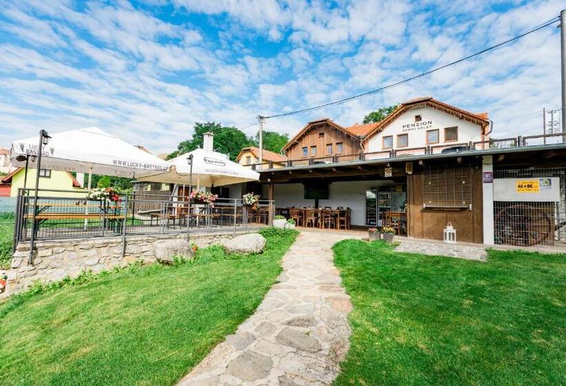 بنسيون Penzion černý Sklep