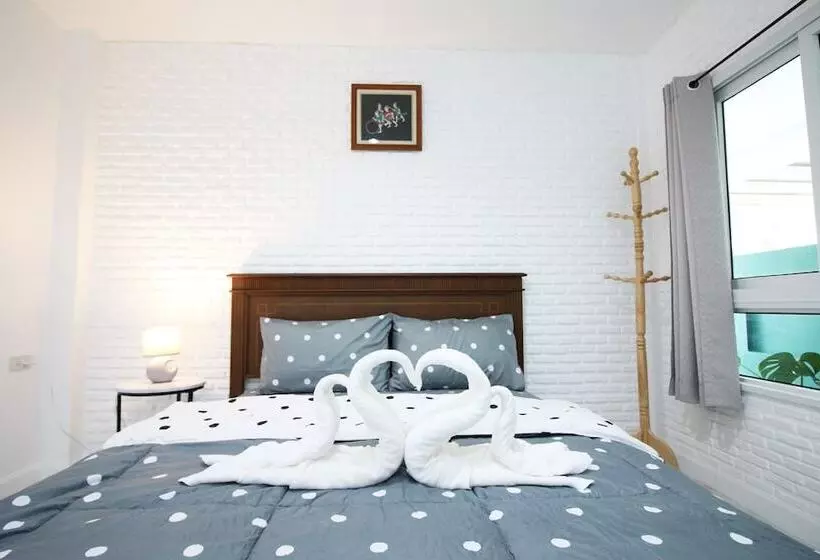 ペンション Room In Guest Room   Baan Khunphiphit Homestay No3351
