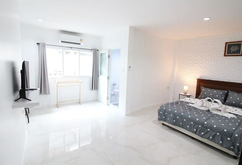 پانسیون Room In Guest Room Baan Khunphiphit Homestay No3351