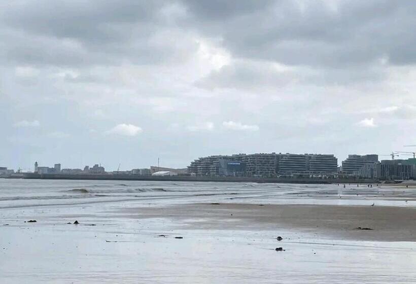 Qingdao Shuiyunjian Apartment