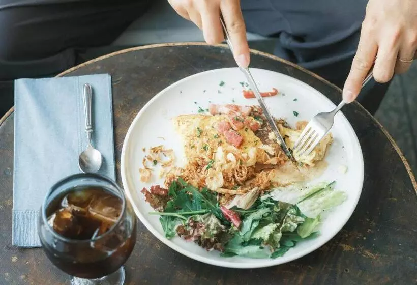 Retkeilymaja Okazaki Micro Hotel Angle